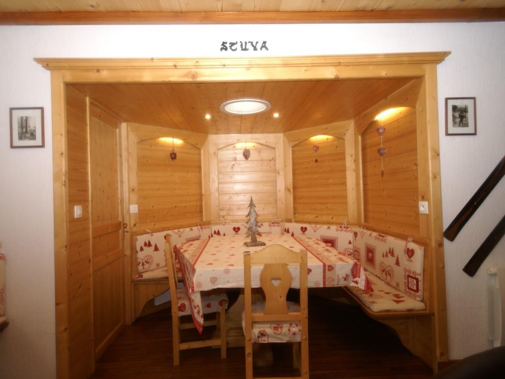 Charming Chalet In Ventron With Terrace Exterior foto
